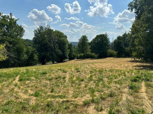 Terrain constructible à vendre 81 400 € 3 855 m² de terrain La Cadena-La Villenie Sarlat-la-Canéda 24200