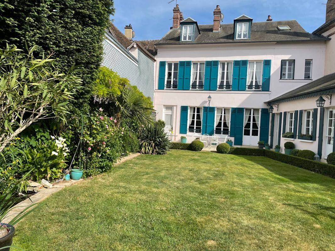 Maison à vendre, 300m², NOGENT LE ROI