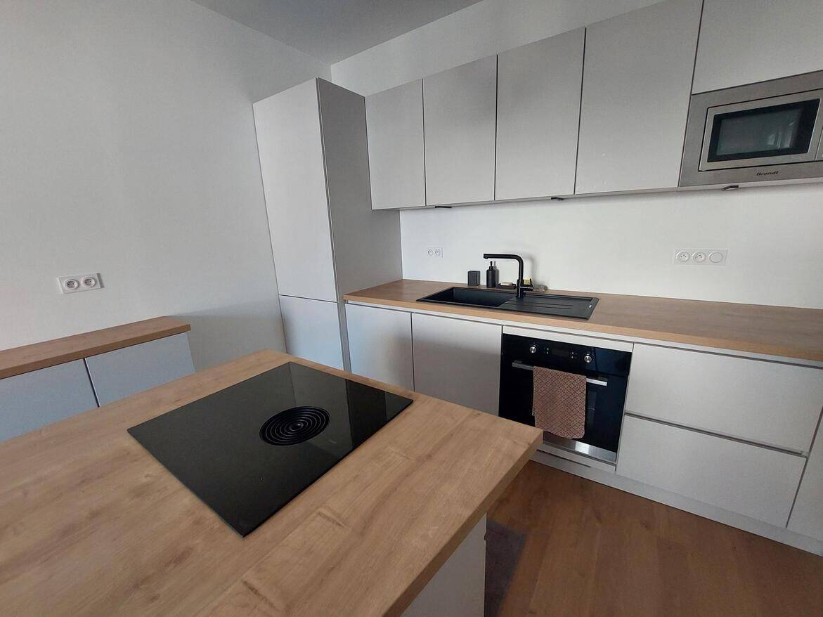Maison à louer, 81m², PAU