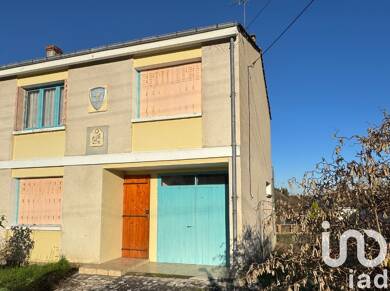 Maison de ville à vendre 59 400 € 4 pièces 3 chambres 70 m² 467 m² de terrain Chabris 36210