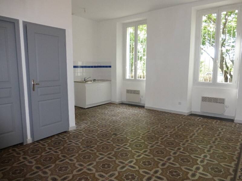 Maison à louer, 26m², LANCON PROVENCE