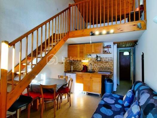 Duplex à vendre 74 000 € 3 pièces 2 chambres 28 m² Étage 2/2 Allos 04260