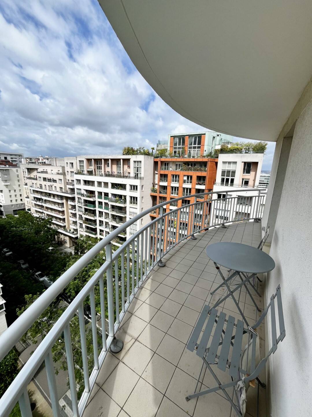 Maison à louer, 18m², COURBEVOIE