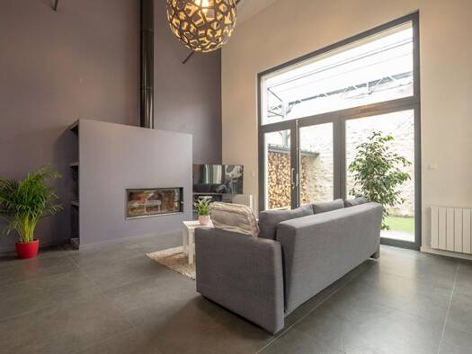 Appartement à vendre 269 500 € 5 pièces 3 chambres 126 m² Étage 1/1 Meung-sur-Loire 45130