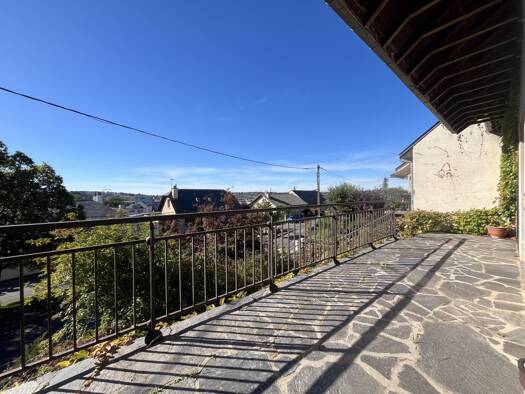 Maison à vendre 215 000 € 6 pièces 5 chambres 152 m² 484 m² de terrain Rodez 12000