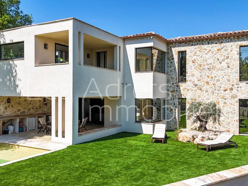 Maison à vendre, 213m², LES ADRETS DE L'ESTEREL