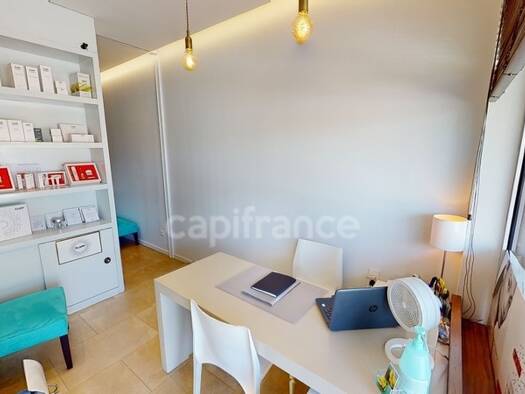 Local commercial à vendre 257 600 € 35 m² de surface de vente Saint-Barthélemy 97133