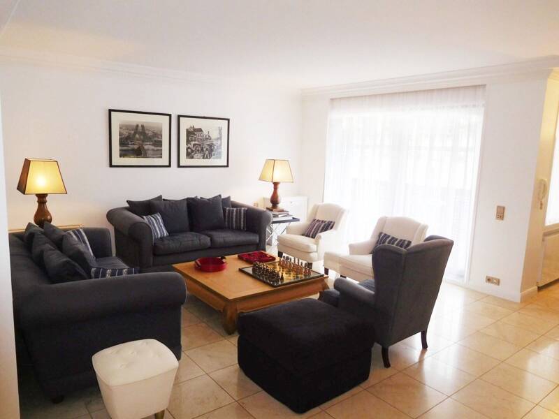 Maison à louer, 160m², PARIS 16E