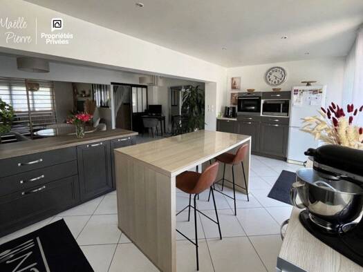 Maison à vendre 239 000 € 5 pièces 4 chambres 120 m² 198 m² de terrain Saint Jacques Centre Grande-Synthe 59760