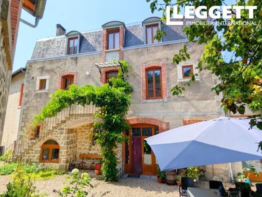 Maison à vendre 329 000 € 8 pièces 5 chambres 258,1 m² 546 m² de terrain Rive Gauche Aubusson 23200