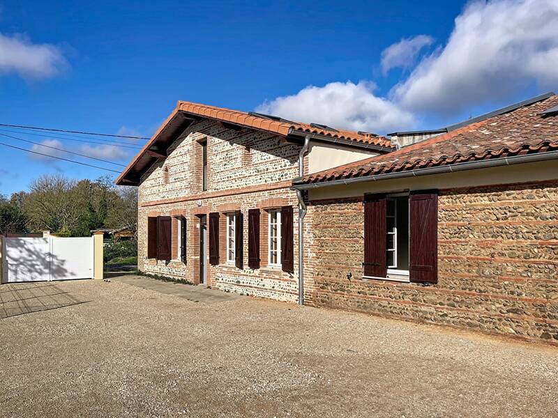 Maison à louer, 101m², LEGUEVIN