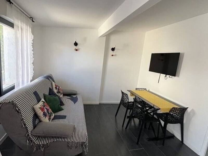 Maison à louer, 70m², MARSEILLE 8E