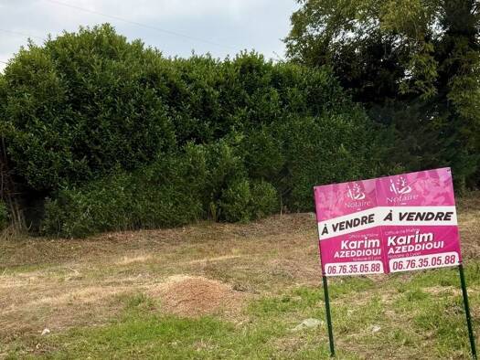 Terrain constructible viabilisé à vendre 166 950 € 323 m² de terrain Simandres 69360