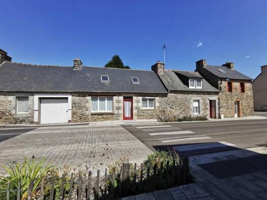 Maison à vendre 66 600 € 6 pièces 4 chambres 111 m² 260 m² de terrain Ploëzal 22260