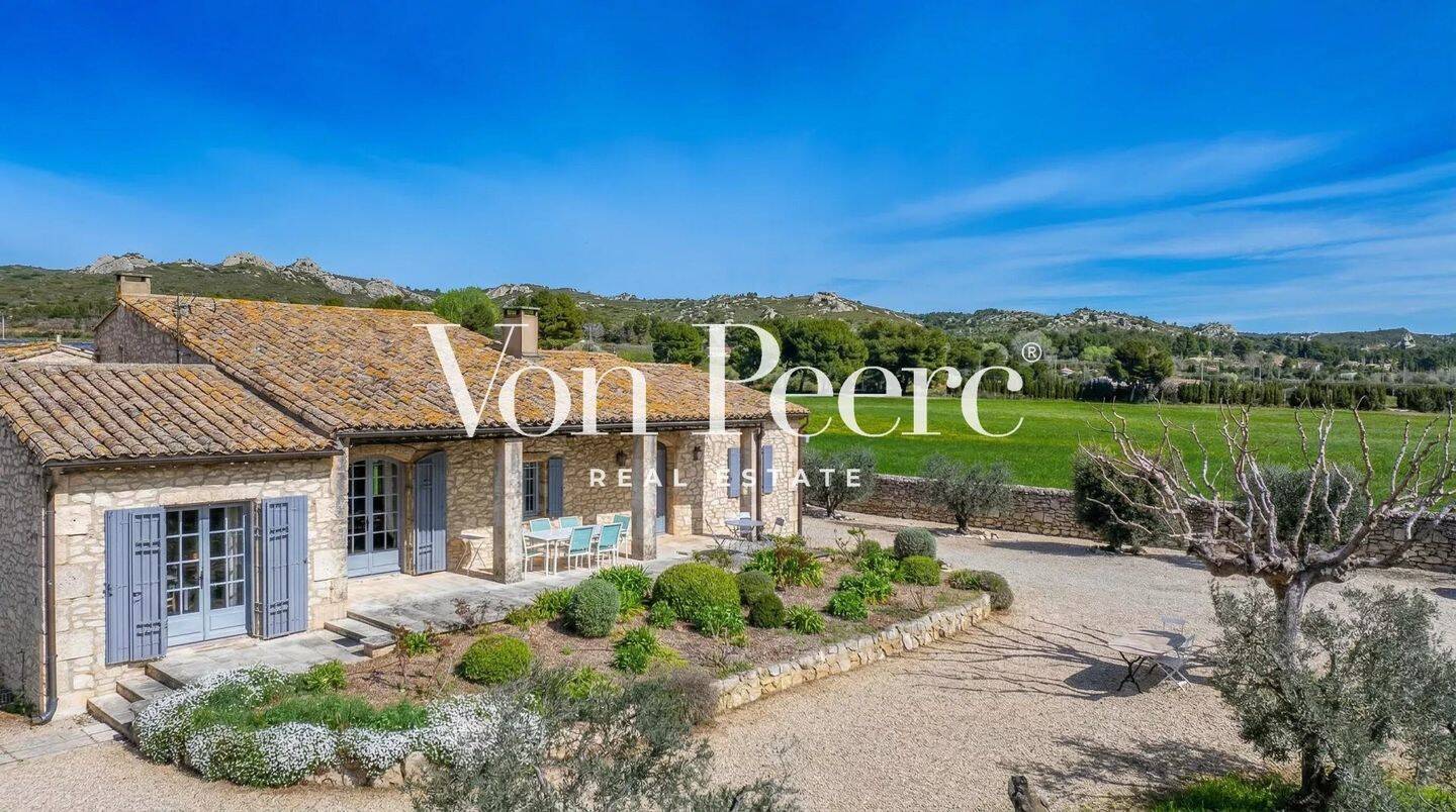Maison à vendre, 200m², MAUSSANE LES ALPILLES