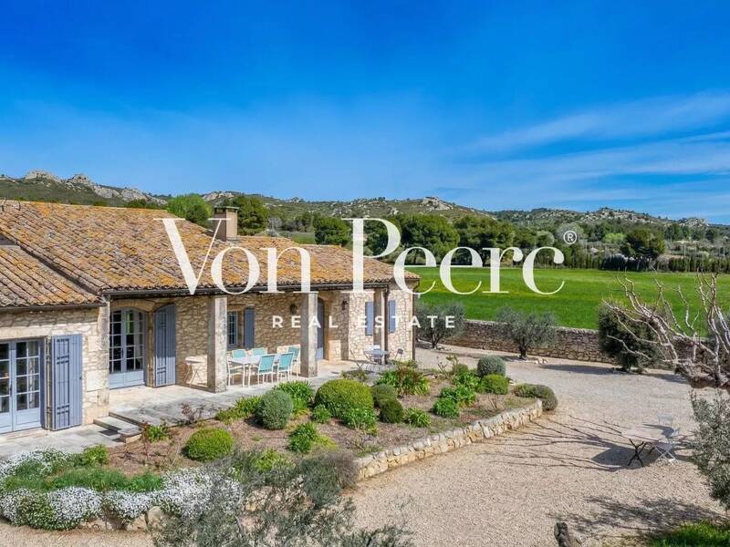 Maison à vendre, 200m², MAUSSANE LES ALPILLES
