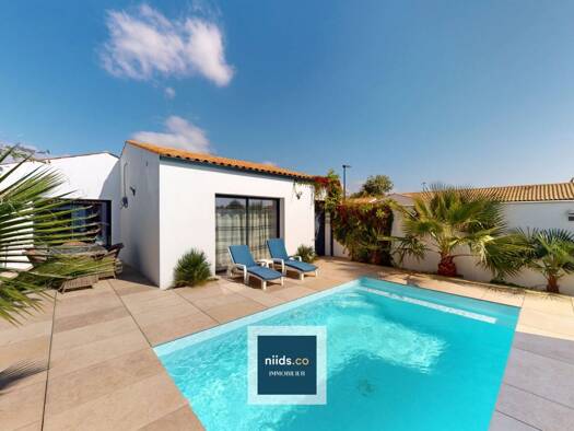 Maison à vendre 695 000 € 5 pièces 3 chambres 137 m² 455 m² de terrain Bourg Périgny 17180