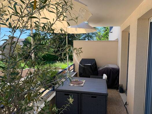 Appartement à vendre 264 500 € 4 pièces 3 chambres 90 m² RDC Le Centre Andrésy 78570