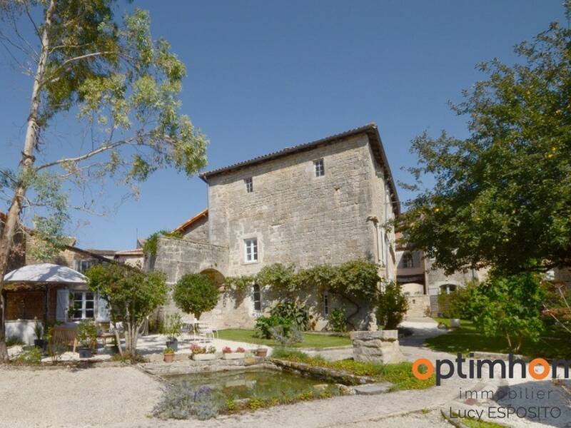 Maison à vendre, 171m², NANTEUIL EN VALLEE