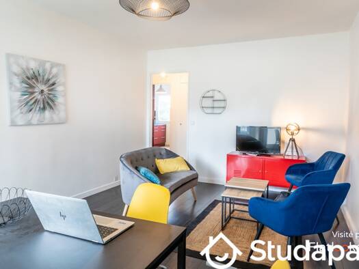 Colocation à louer 475 € 1 pièce 2 chambres 10 m² Étage 1/1 Bernardière-Bellevue-Harlière Saint-Herblain 44800