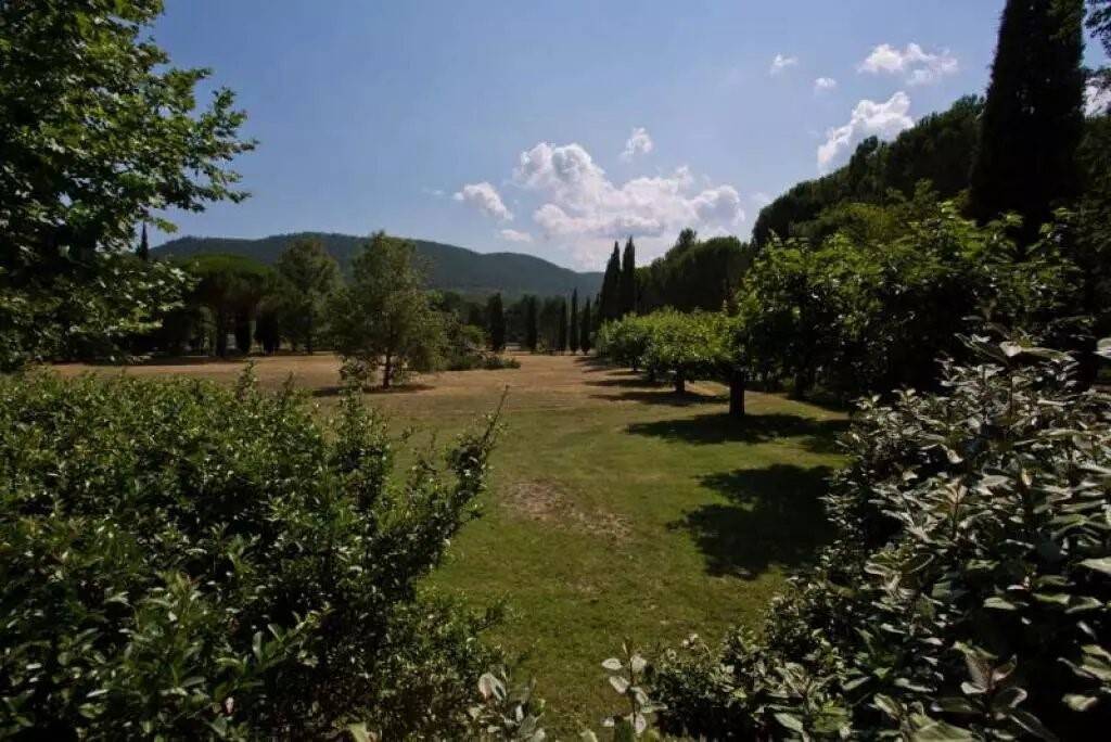 Maison à vendre, 600m², BAGNOLS EN FORET
