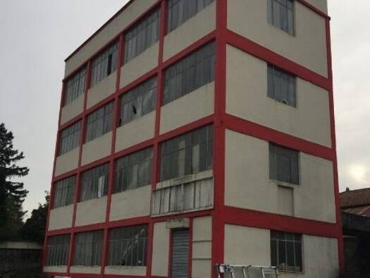 Local commercial à vendre 86 000 € 470 m² de surface de vente Chantonnay 85110