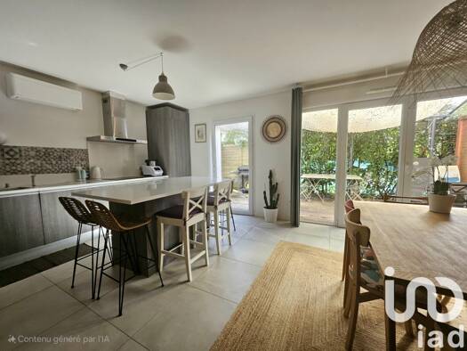 Maison de ville à vendre 385 000 € 4 pièces 3 chambres 92 m² 160 m² de terrain Saint-Martin-de-Seignanx 40390