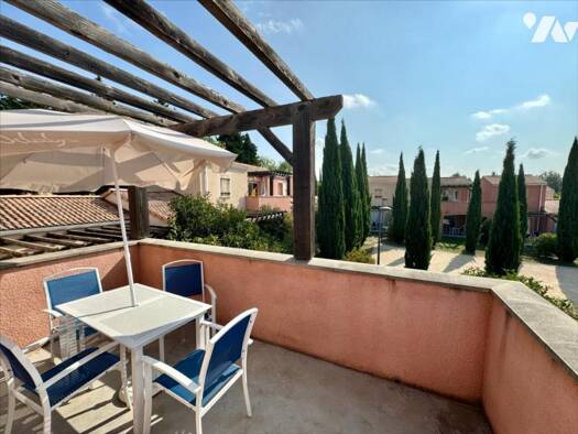 Appartement à vendre 125 000 € 2 pièces 1 chambre 28 m² RDC Paradou 13520
