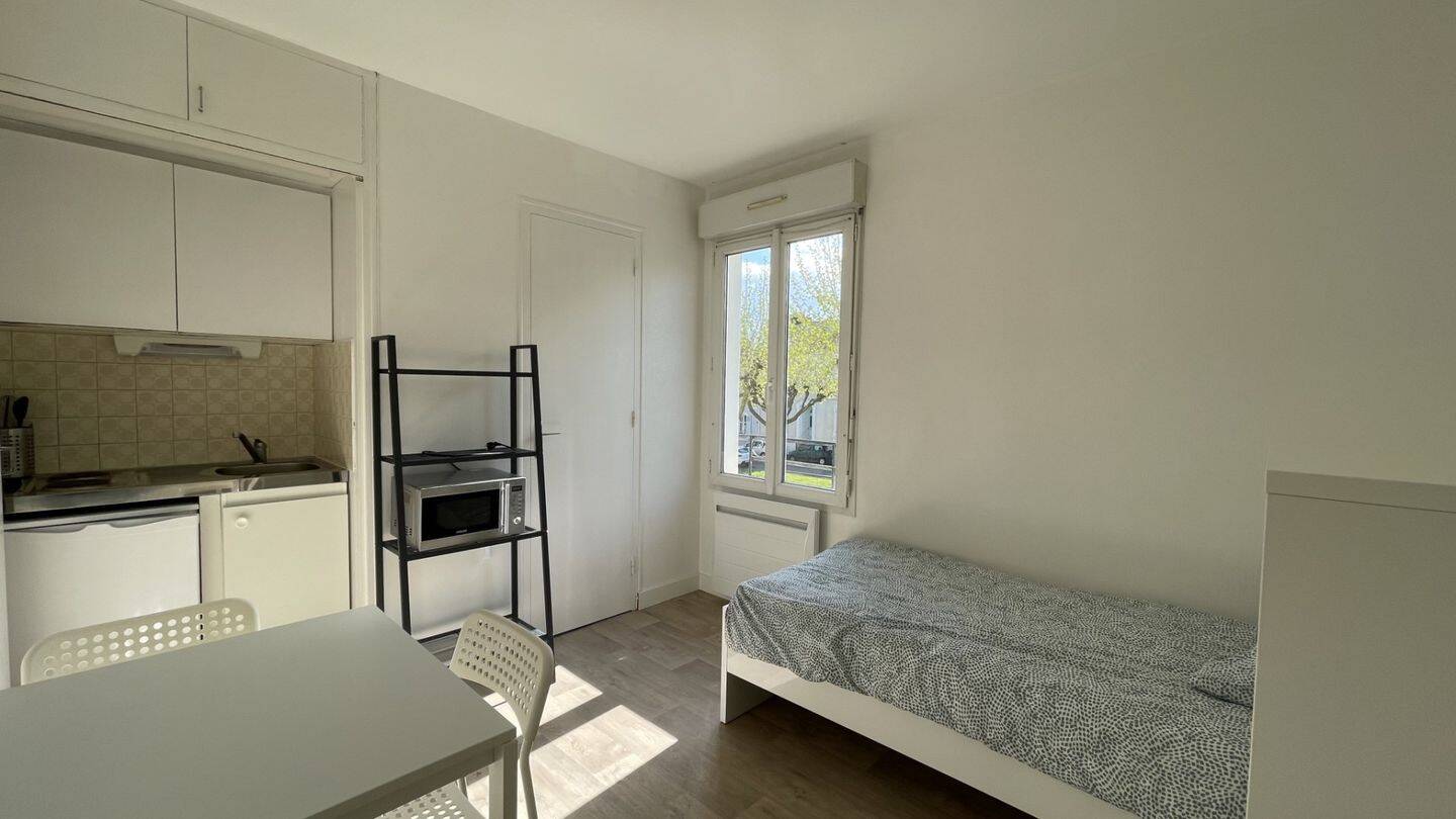 Maison à louer, 11m², LA ROCHE SUR YON