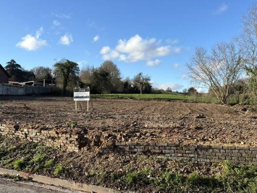 Terrain constructible à vendre 70 000 € 1 000 m² de terrain Faubourg de la Bouvaque Abbeville 80100