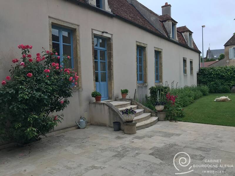 Maison à vendre, 450m², SEMUR EN AUXOIS