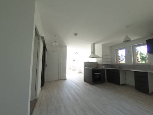 Maison à louer 699 € 2 pièces 1 chambre 41,8 m² Le Village Seyssins 38180