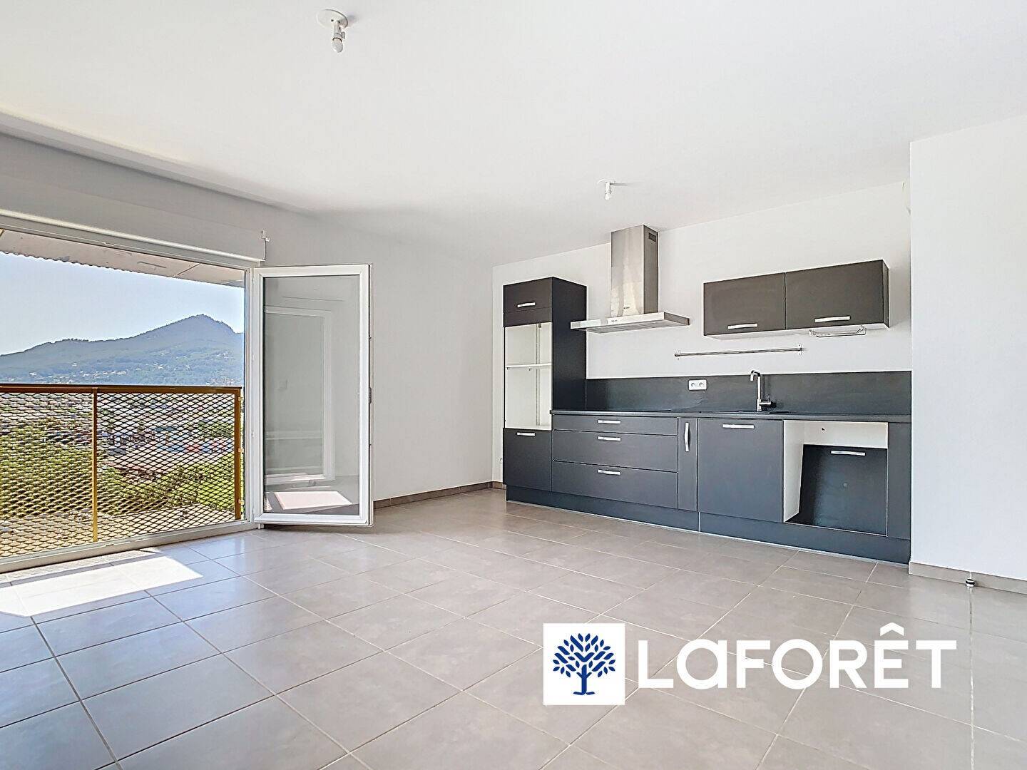 Maison à louer, 56m², LA VALETTE DU VAR