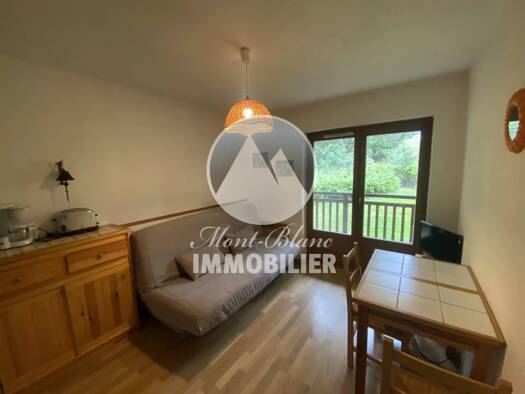 Studio à vendre 105 000 € 1 pièce 19,1 m² 1er étage Combloux 74920