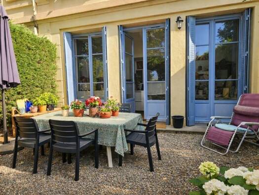 Appartement à vendre 148 000 € 2 pièces 1 chambre 50 m² RDC/3 Est Trévoux 01600