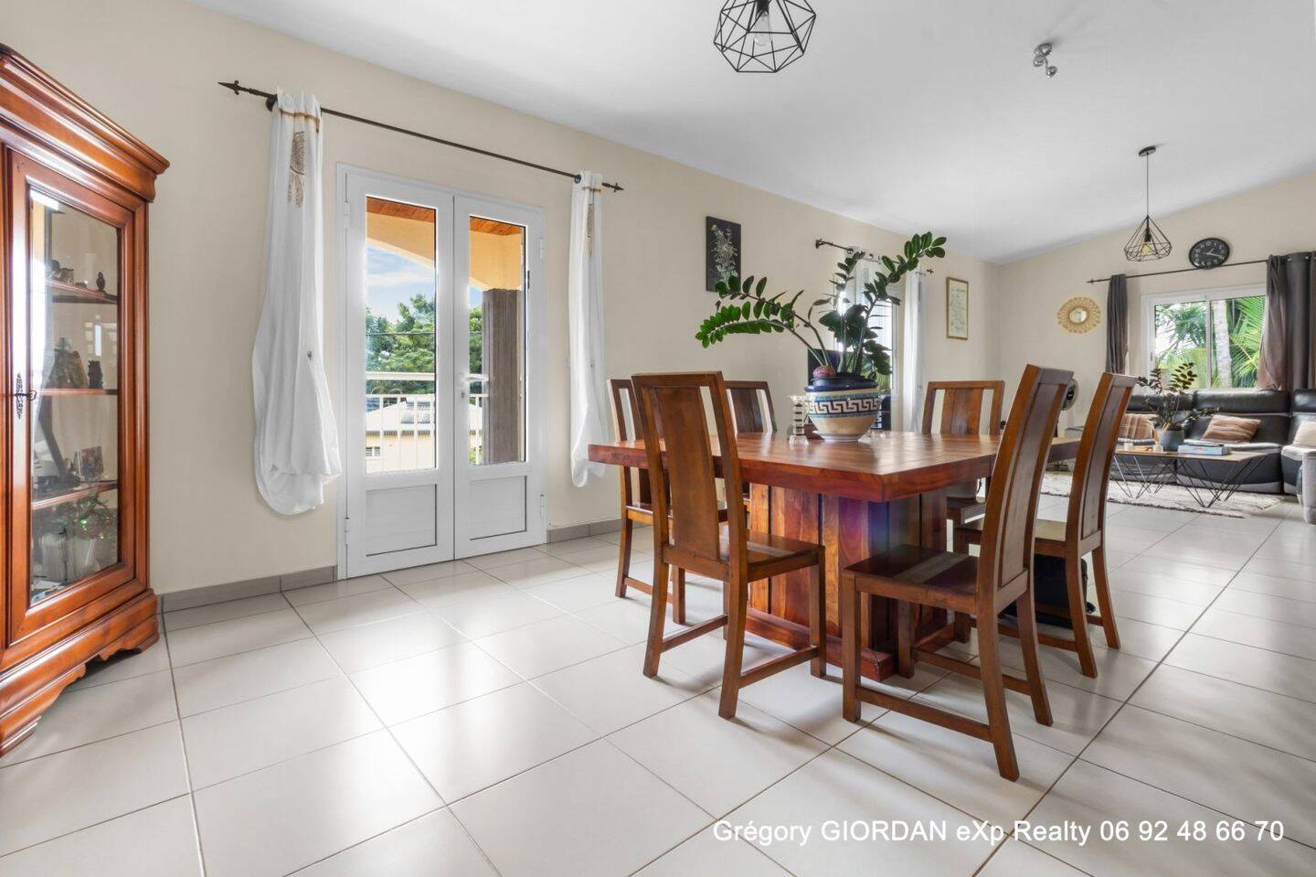 Maison à vendre, 190m², LE TAMPON