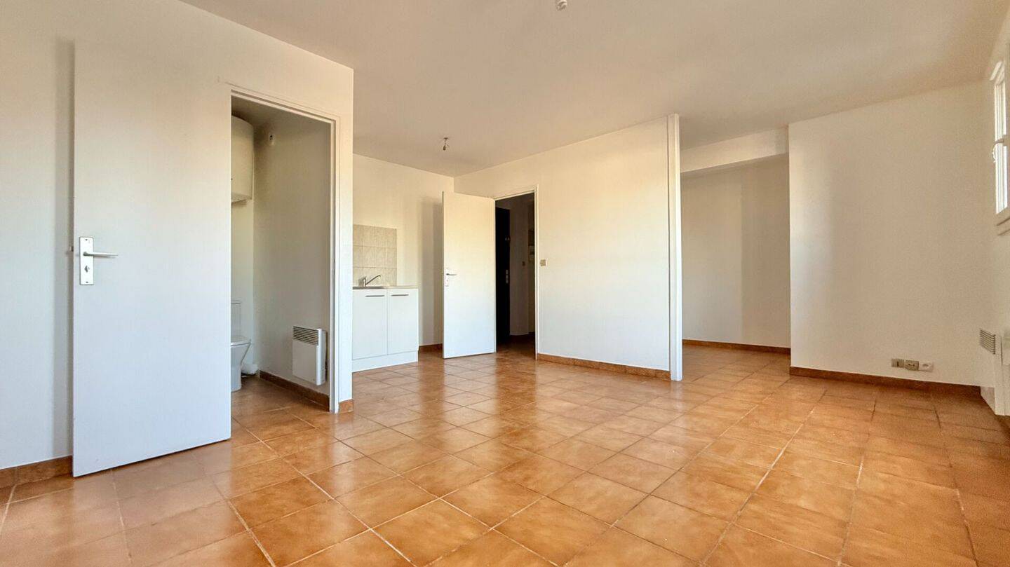 Maison à vendre, 32m², CORBEIL ESSONNES
