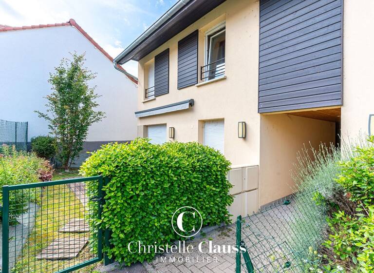 Appartement à vendre 272 850 € 3 pièces 2<br/>chambres 73 m²<br/>superficie Est Erstein 67150