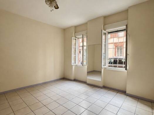 Appartement à vendre 105 000 € 1 pièce 20,26 m² RDC/3 Matabiau Toulouse 31000