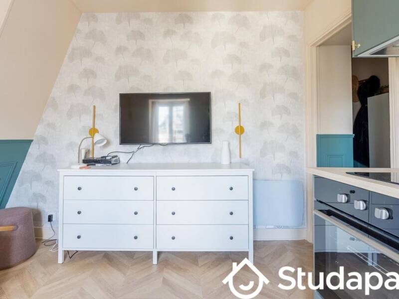 Maison à louer, 16m², PARIS 11E