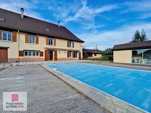 Maison à vendre 499 000 € 10 pièces 5 chambres 253,45 m² 2 000 m² de terrain Les Abrets en Dauphiné 38490
