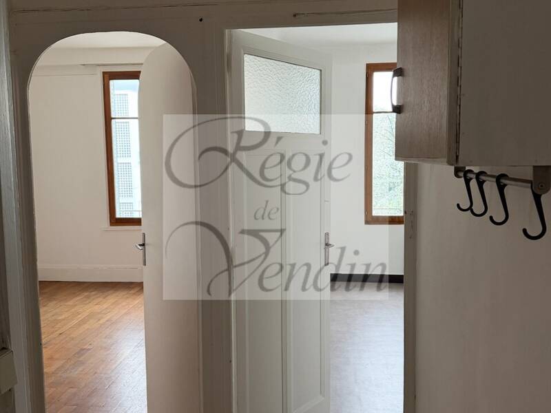 Maison à louer, 37m², LYON 8E