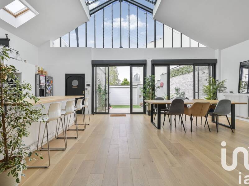 Maison à vendre, 230m², SURESNES