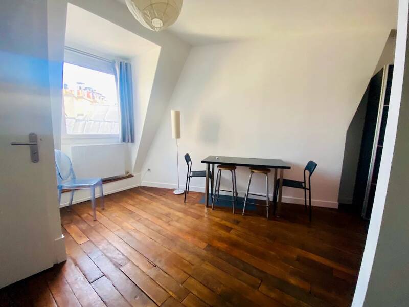 Maison à louer, 22m², PARIS 18E
