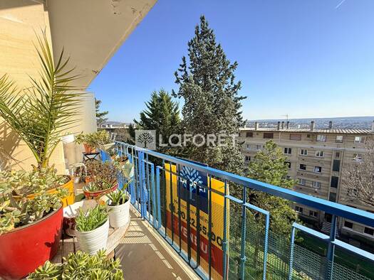 Appartement à vendre 163 000 € 4 pièces 2 chambres 71 m² Étage 2/4 Annonciades Meulan-en-Yvelines 78250