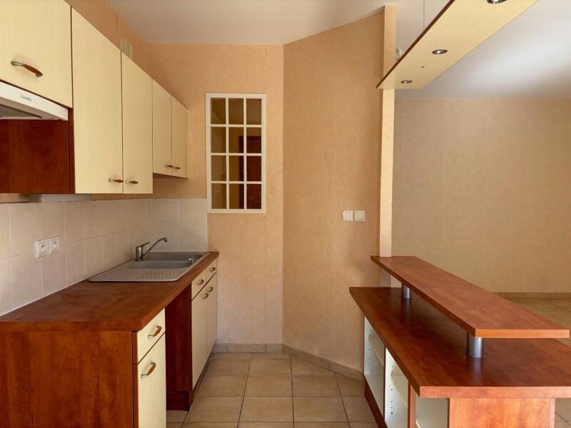 Maison à louer, 70m², DIJON