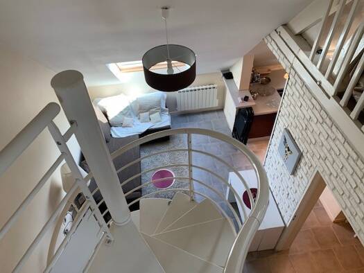 Appartement à louer 850 € 4 pièces 2 chambres 56 m² Étage 4/4 Olivet 45160