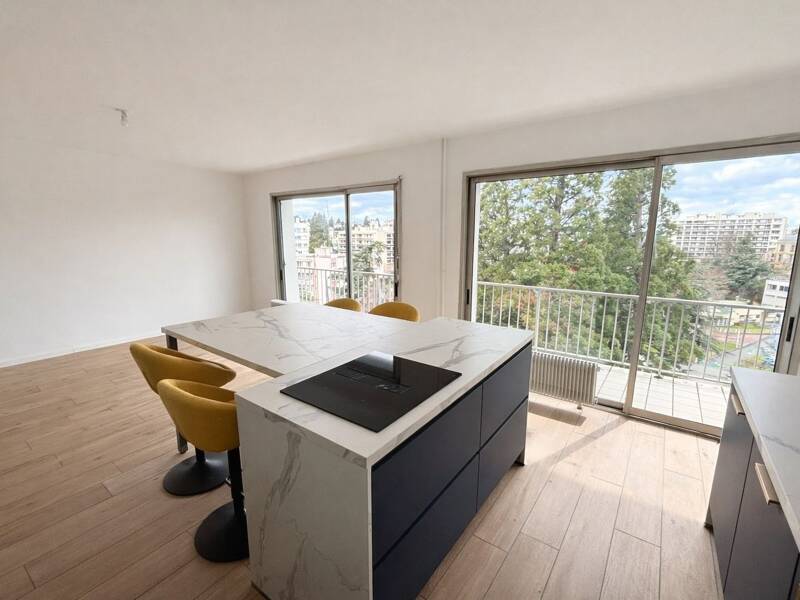 Maison à louer, 117m², SAINT ETIENNE