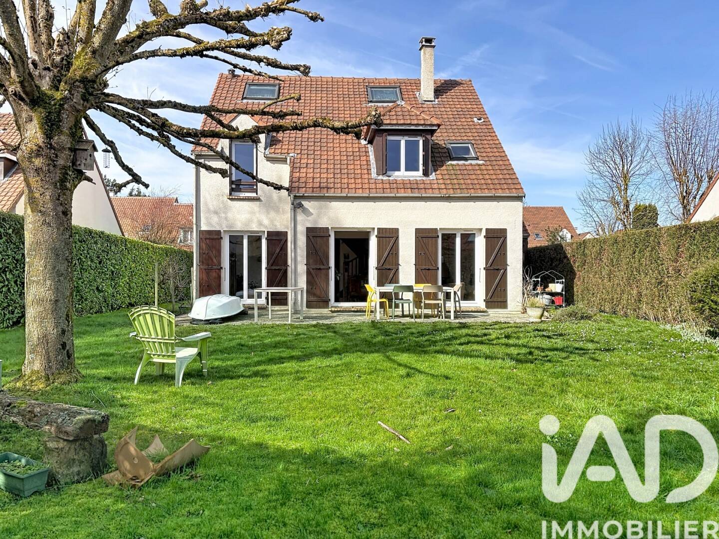 Maison à vendre, 126m², TOUSSUS LE NOBLE
