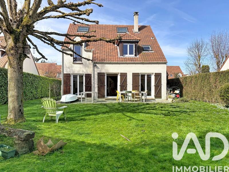 Maison à vendre, 126m², TOUSSUS LE NOBLE